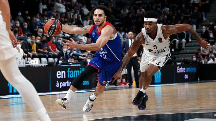 Anadolu Efes, ASVEL deplasmanında son çeyrekte yıkıldı