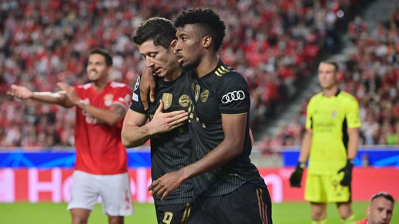 Bayern Münih, Benfica'yı dörtledi!