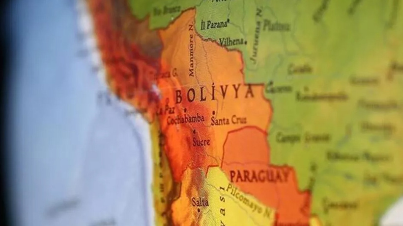 Bolivya'da askeri uçak düştü: 6 ölü