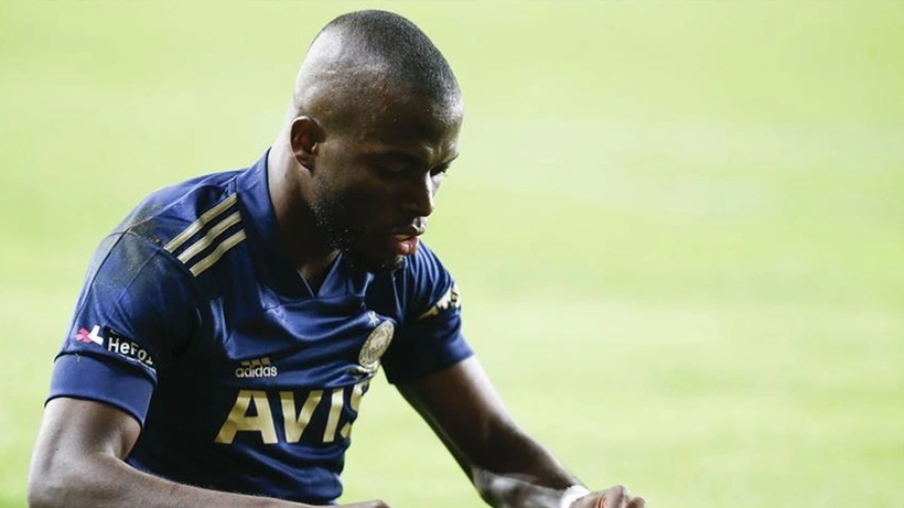 Enner Valencia tarihe geçti