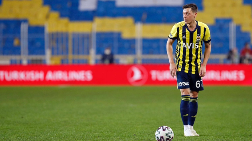 Fenerbahçe'nin yıldızı Mesut Özil kendi kripto parasını çıkartıyor