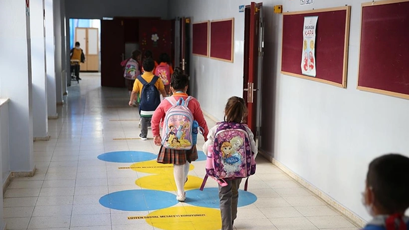 Sağlık Bakanı Koca "Yüz yüze eğitim" ile ilgili net konuştu