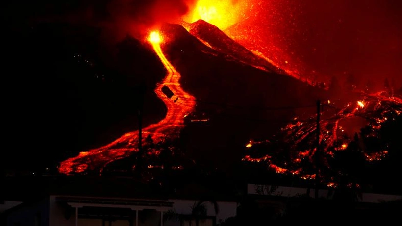 Tam bir aydır faaliyette! İspanya La Palma'daki yanardağ felaketinde son durum