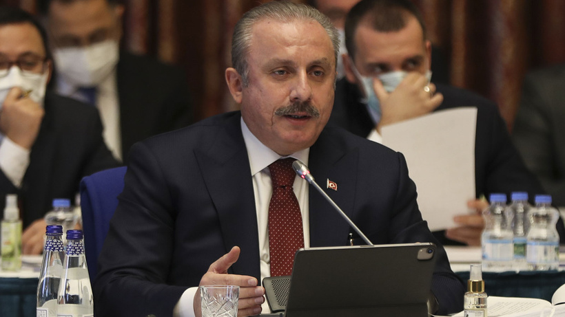 TBMM Başkanı Şentop: Milletvekilliği düşürülmesiyle ilgili Anayasa'da boşluk var