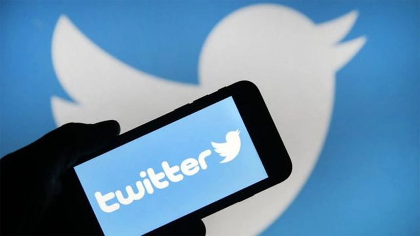 Twitter'ın yapay zekası 'sağcı' çıktı