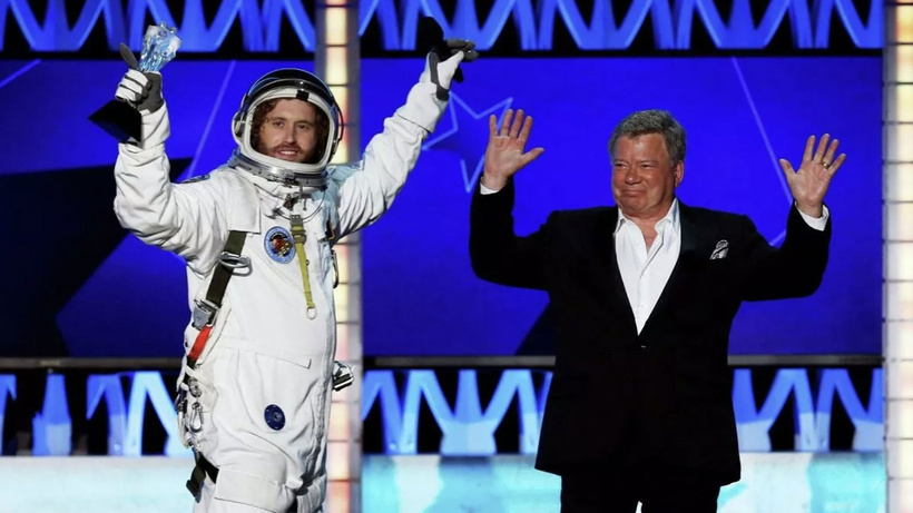 Ünlü aktörün uzay yolculuğuna rüzgar engeli