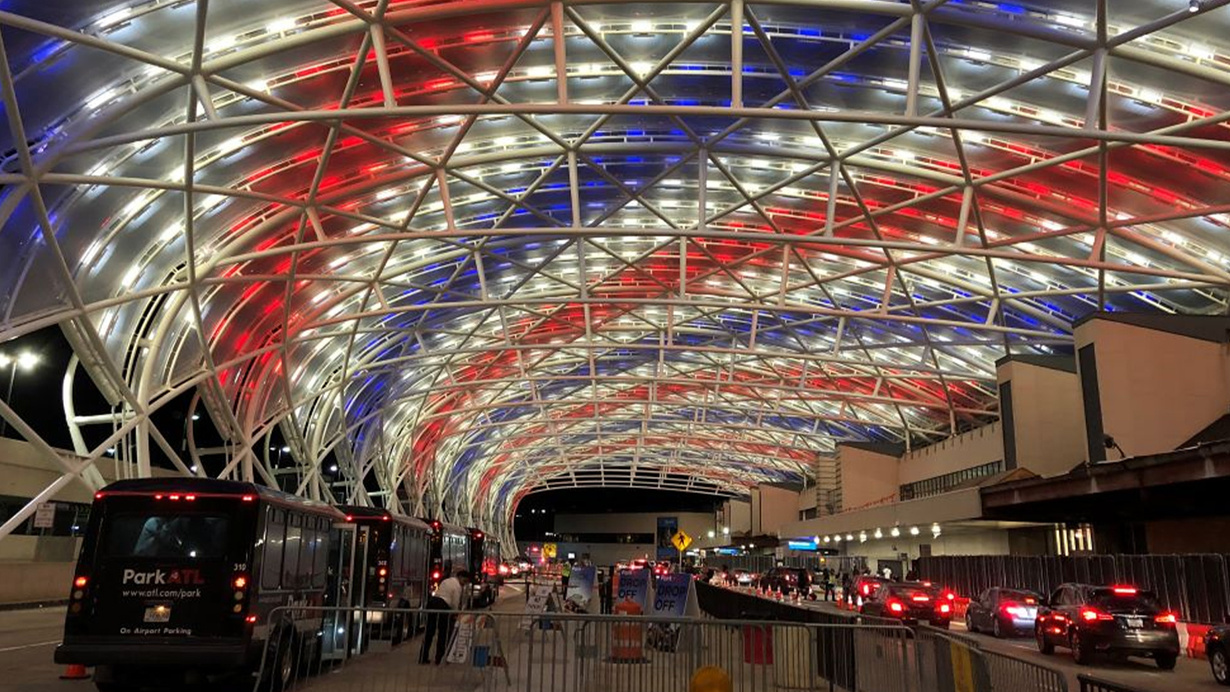 ABD'nin Georgia eyaletinde havalimanında kazayla ateşlenen silah panik yarattı