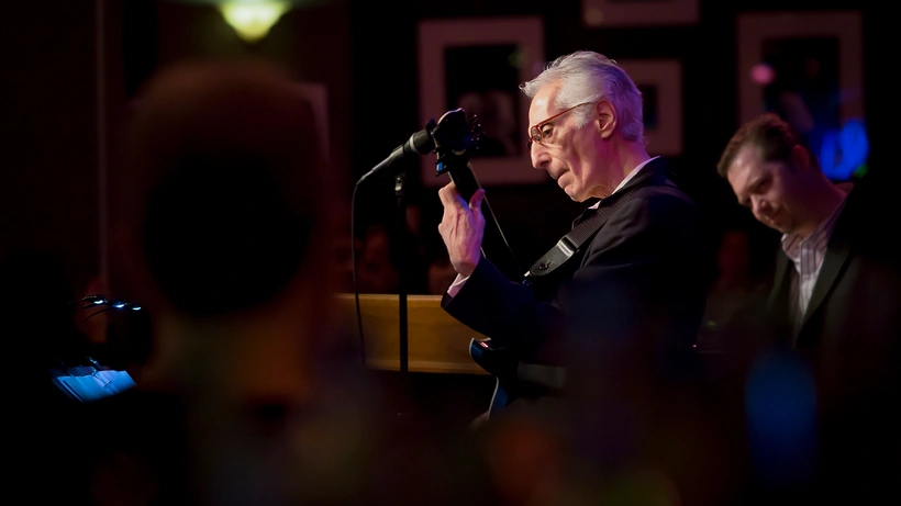 Acılarla dolu bir hayat sona erdi... Dünyaca ünlü gitarist Pat Martino hayatını kaybetti