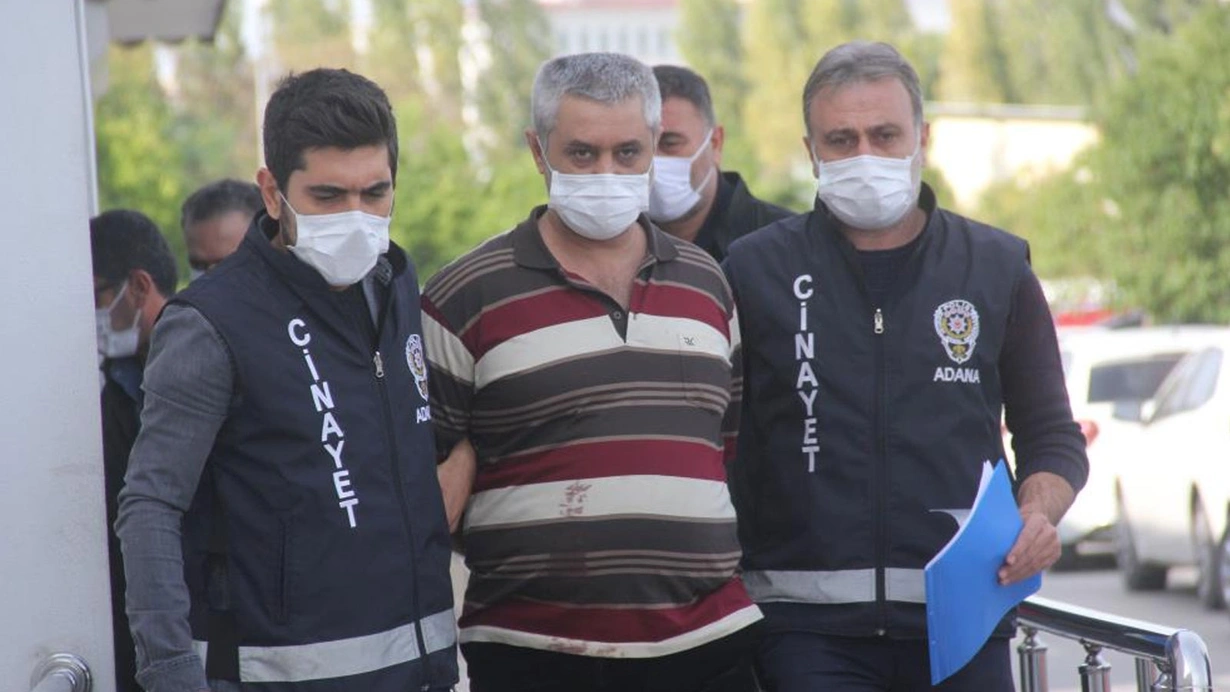 Adana'da satırla babasını öldüren zanlı: Babamla ölek, gidek, geri gelek oyunu oynadık