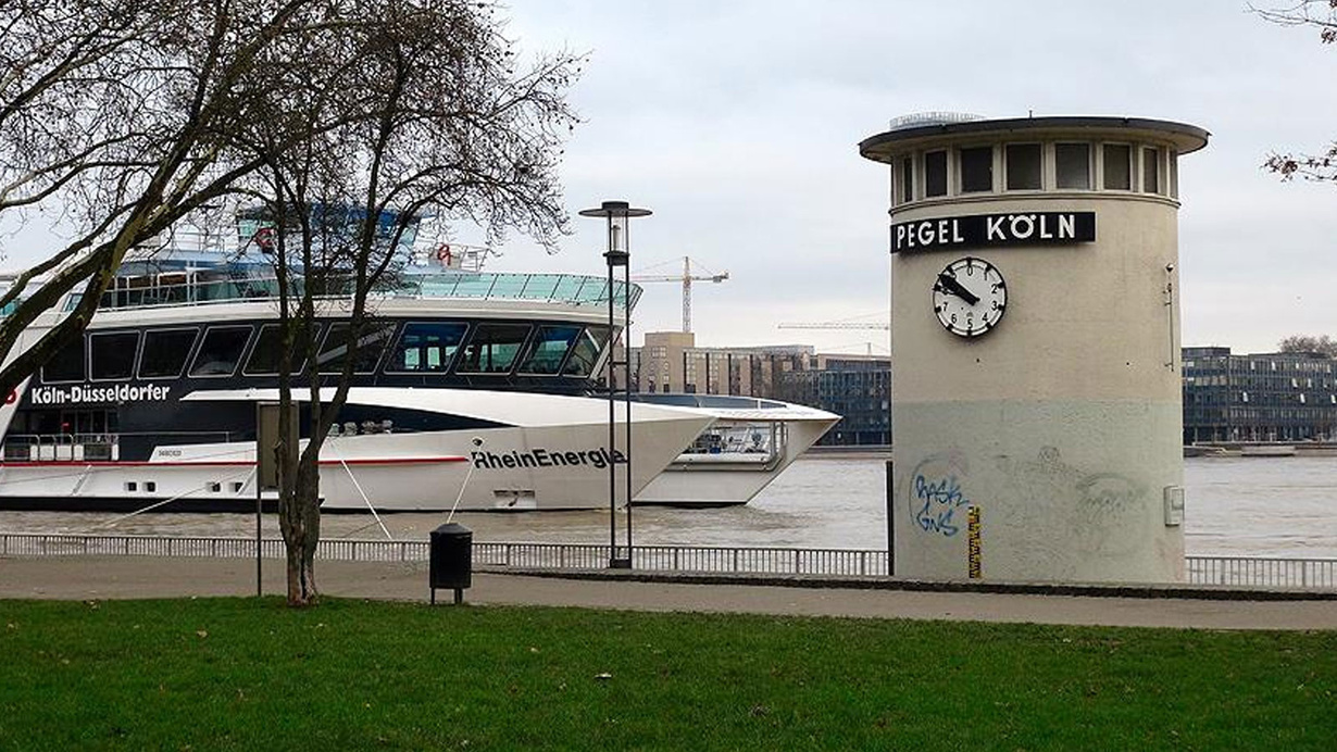 Almanya Köln'de Türk anne ve 4 yaşındaki oğlu Ren Nehri'nde ölü bulundu