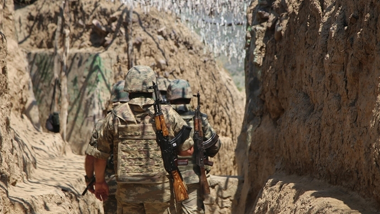 Azerbaycan-Ermenistan sınırında çatışmalar durdu