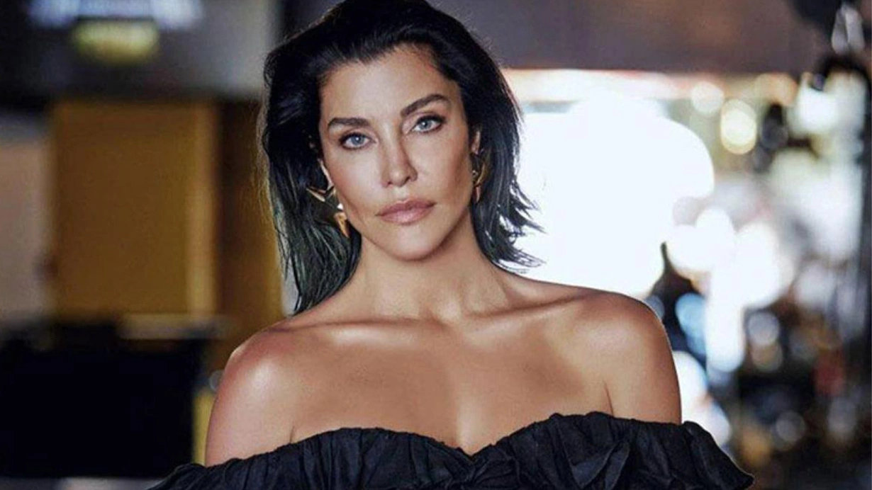 Deniz Akkaya: 40'ından sonra azanı teneşir paklar