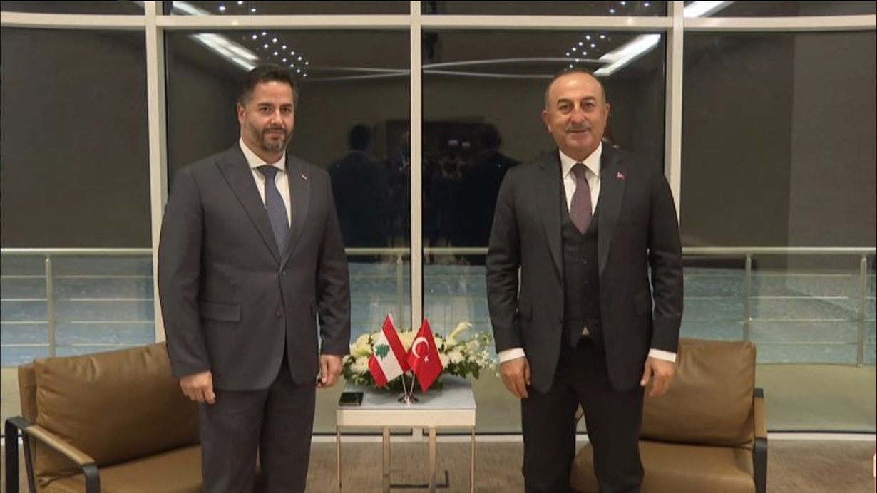 Dışişleri Bakanı Çavuşoğlu Lübnan Ekonomi Bakanı Salam ile görüştü