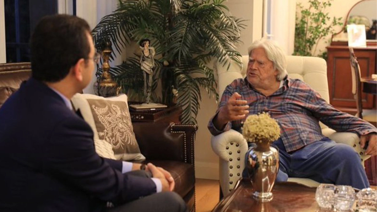 Ekrem İmamoğlu'dan Cüneyt Arkın'a sürpriz ziyaret