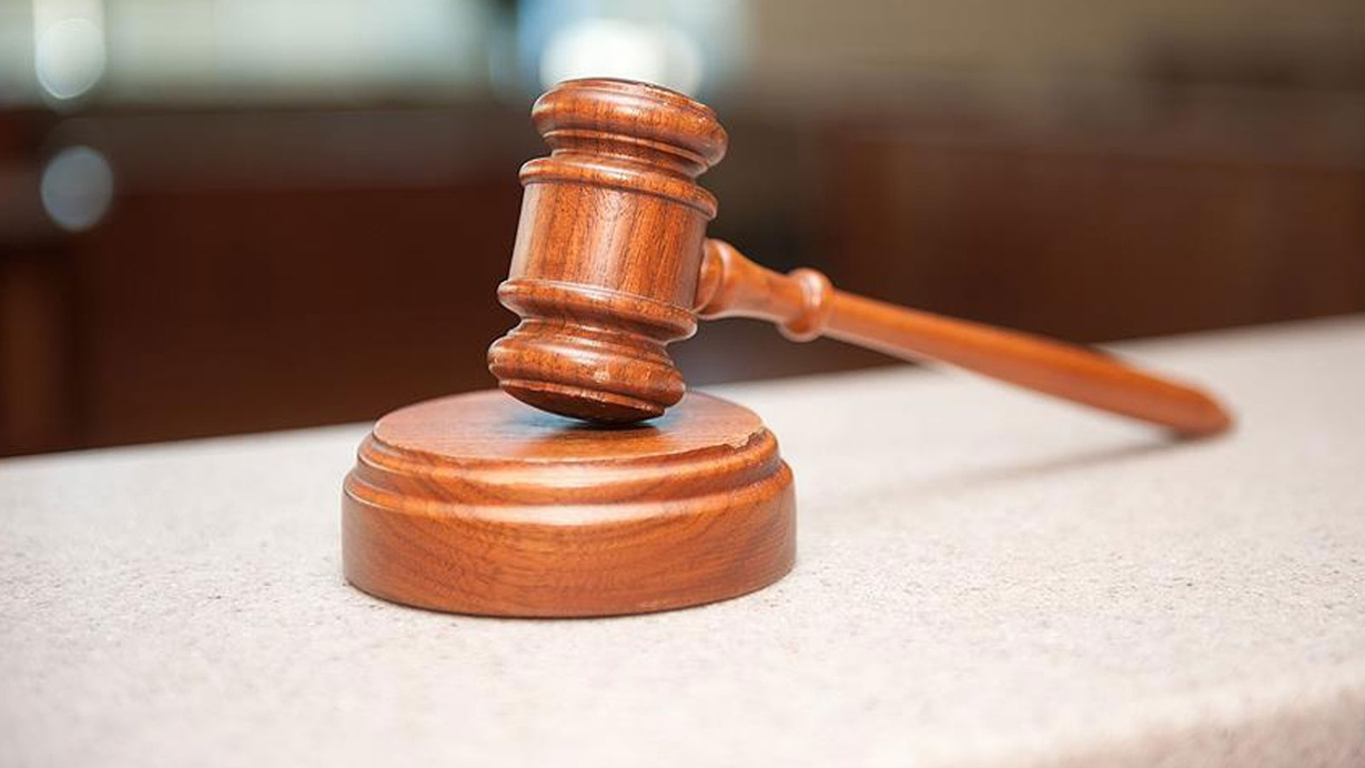 Eski hakim Metin Özçelik'e Mehmet Altan'ın telefonunun dinlenmesi kararından hapis