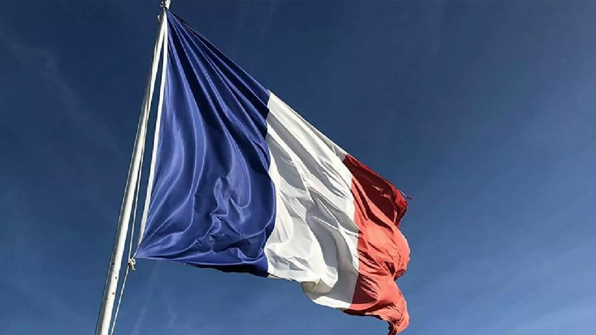 Fransa "Süper varyant" sebebiyle 7 ülkeyle uçuşları askıya aldı