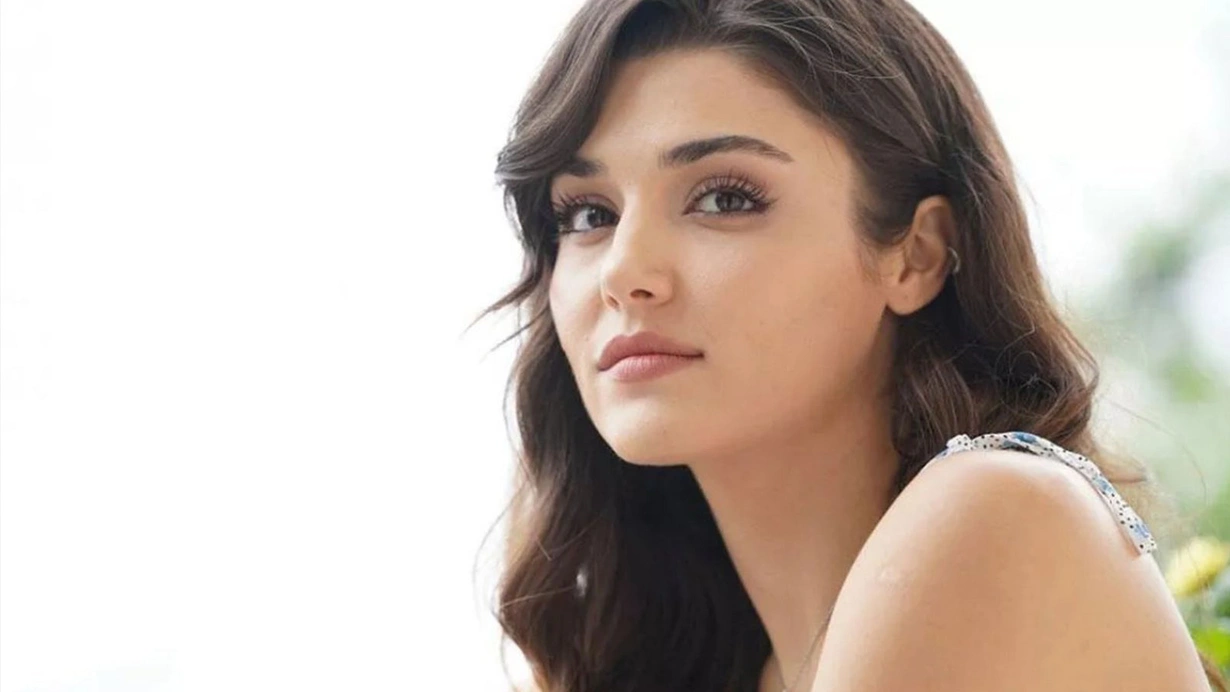 Hande Erçel'in ünü sınırları aştı! Dünya 2.'si oldu