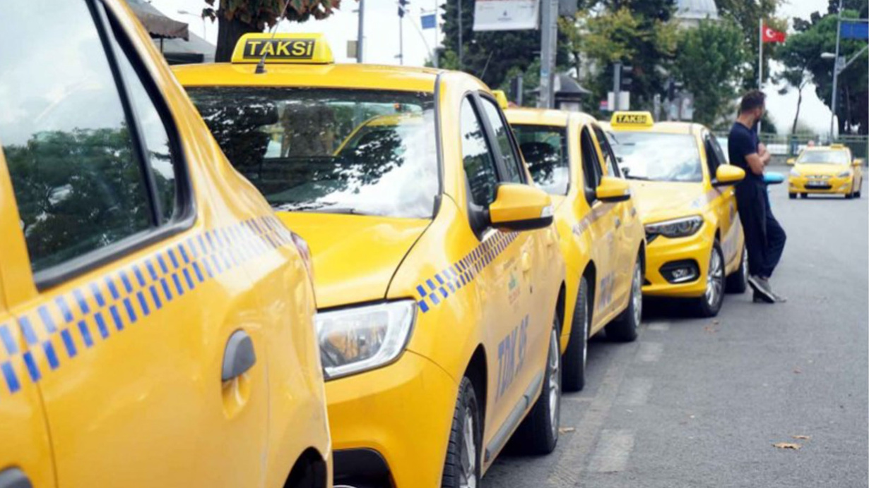 İstanbul'da taksicilerden yüzde 100 zam talebi