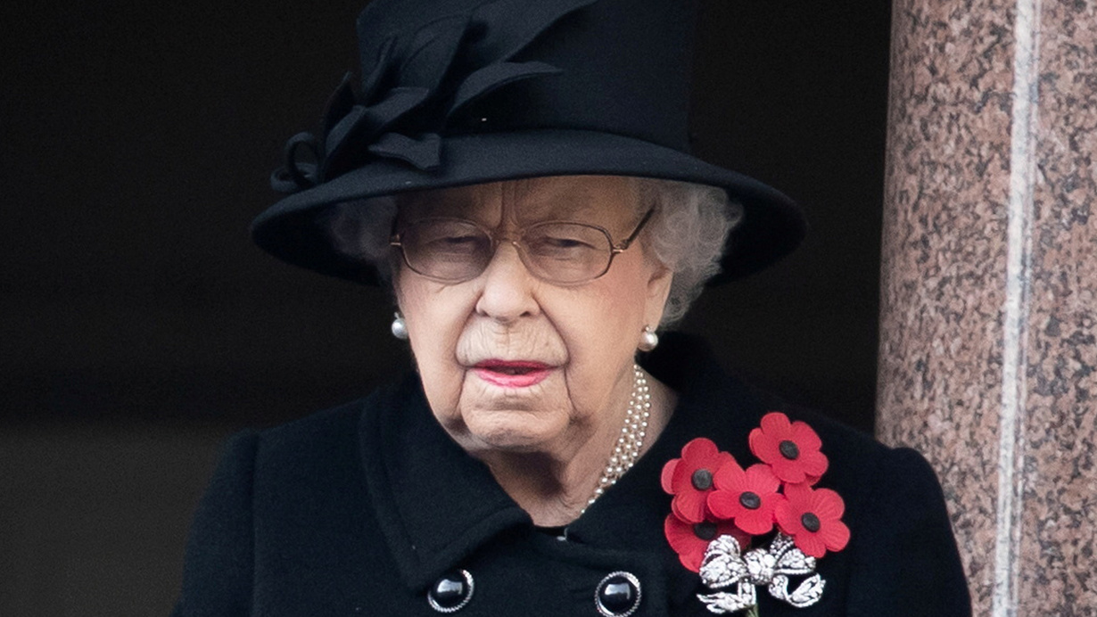 Kraliçe Elizabeth yine törene katılamadı