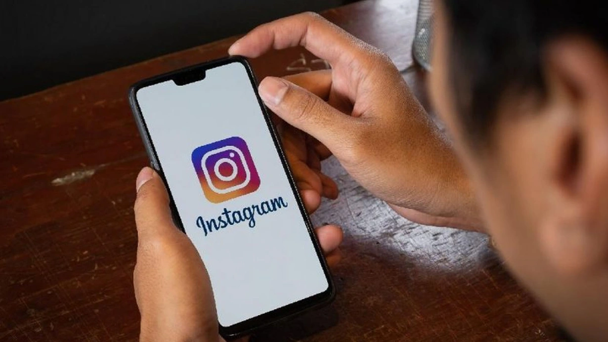 Son Dakika WhatsApp’ın popüler durum ekleme özelliği Instagram’a geldi!