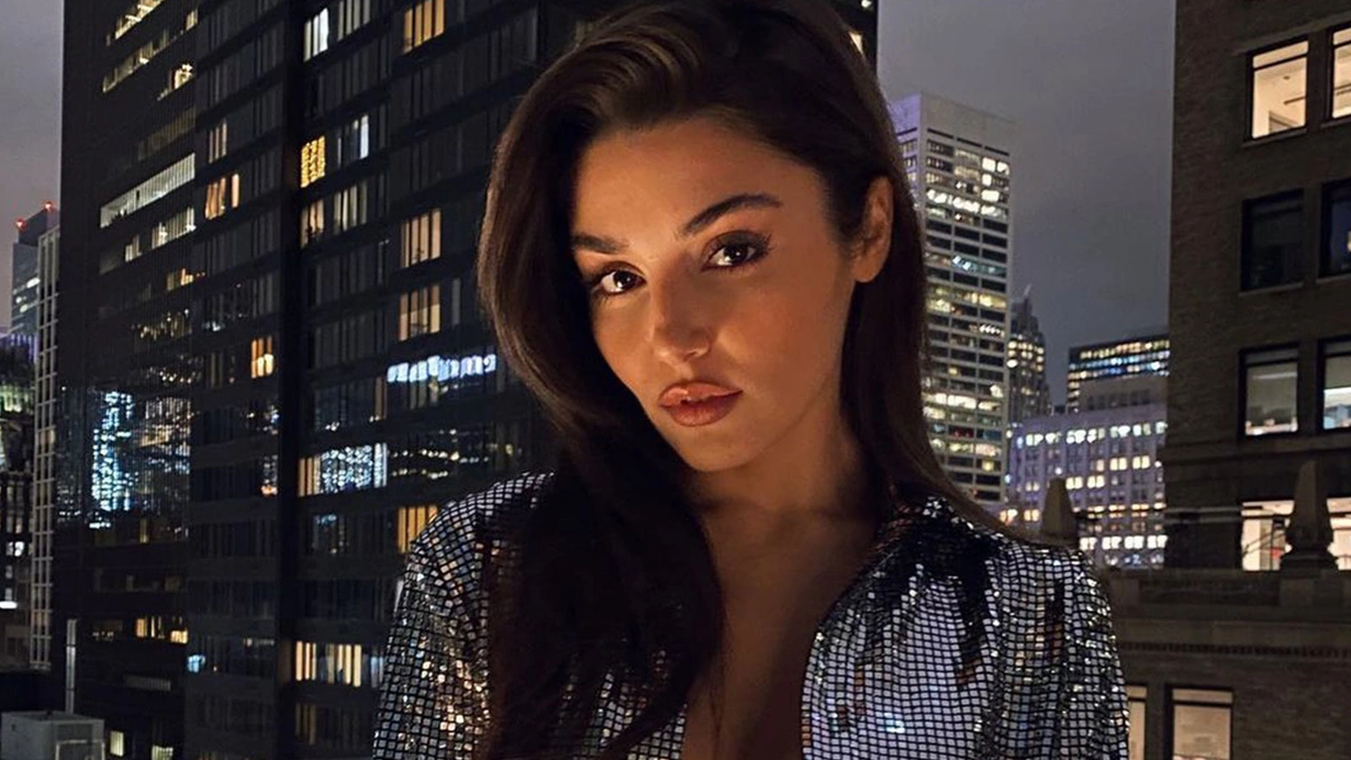 Ünlü oyuncu, Hande Erçel'i IMDb listesinde solladı