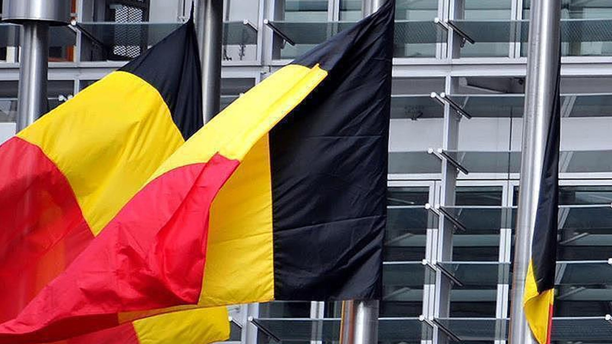 Belçika'dan flaş başörtüsü kararı!