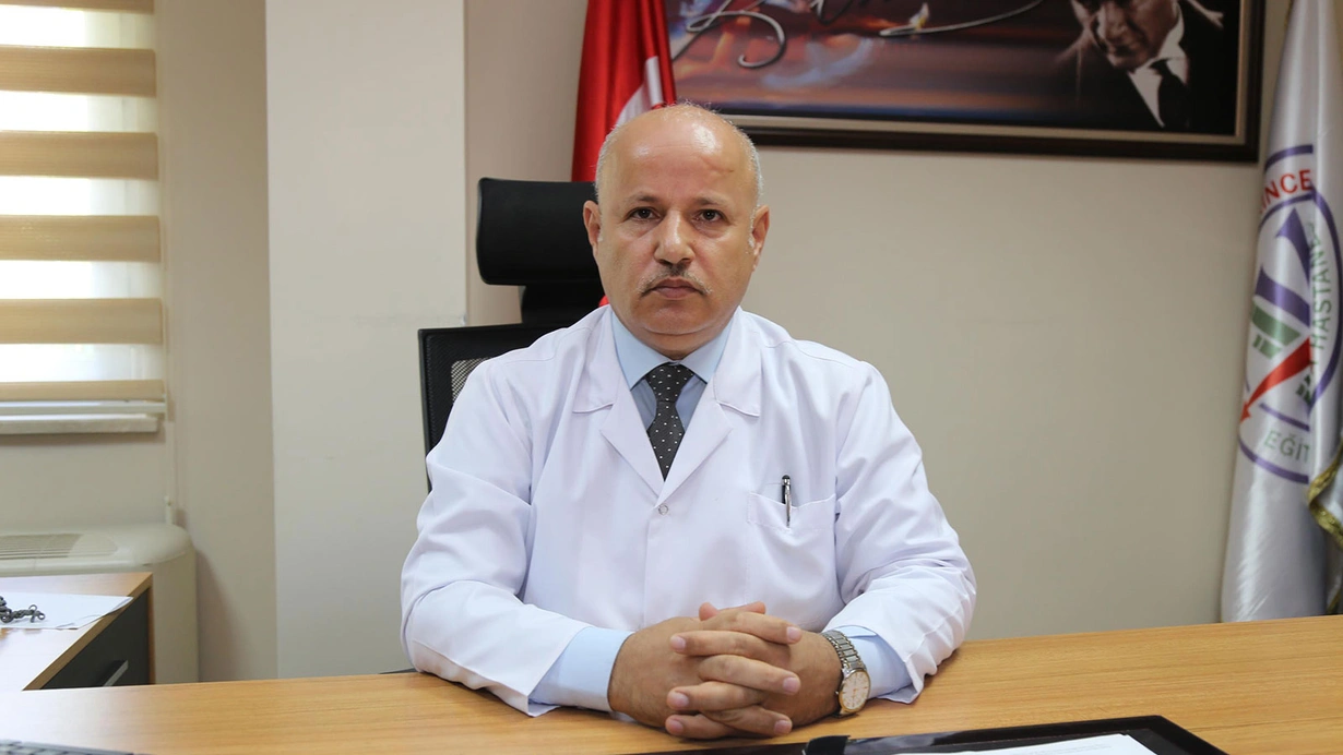 Darıca Farabi Eğitim Araştırma Hastanesi Başhekimi Prof. Dr. Mustafa Güneş, kendisini şikayet etti, savcılık suç unsuru yok dedi