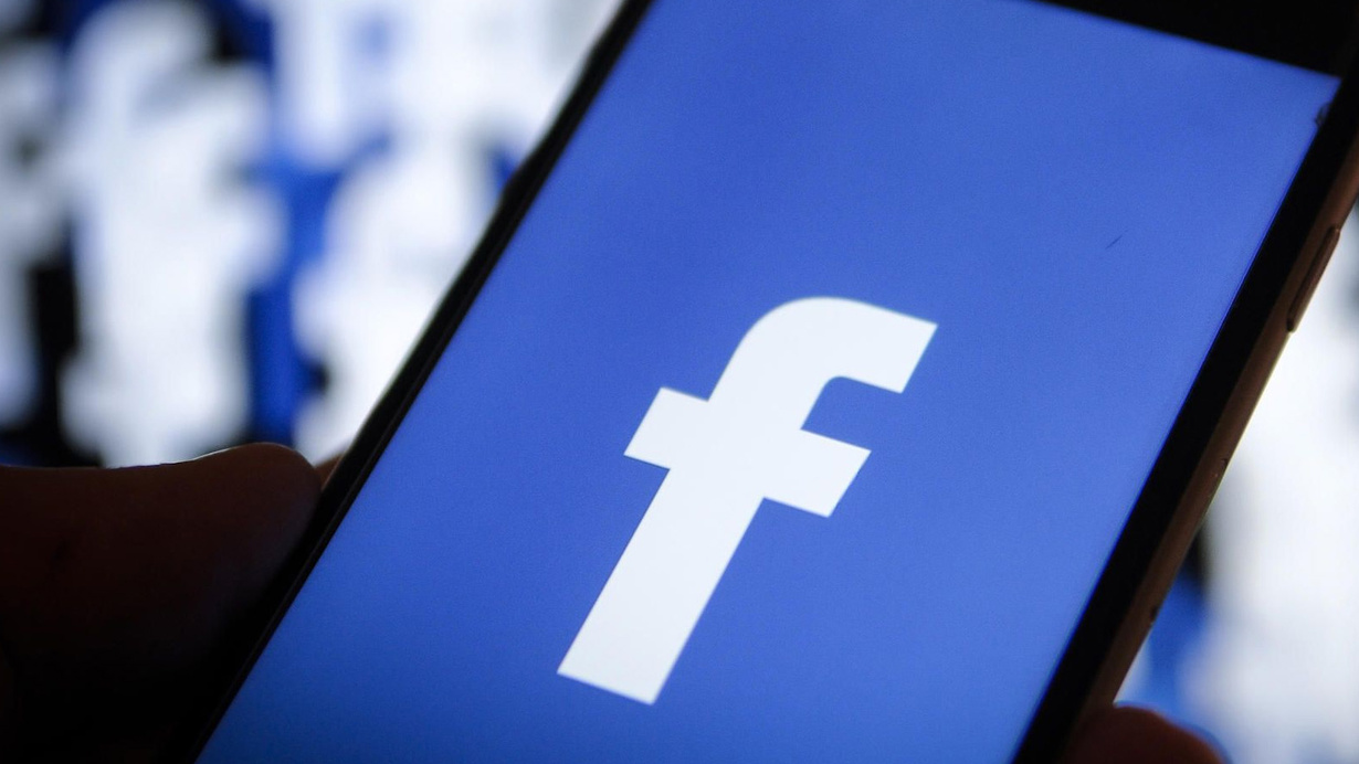 Facebook yöneticisi insanları suçladı: Yanlış bilgileri paylaşmak onların tercihi