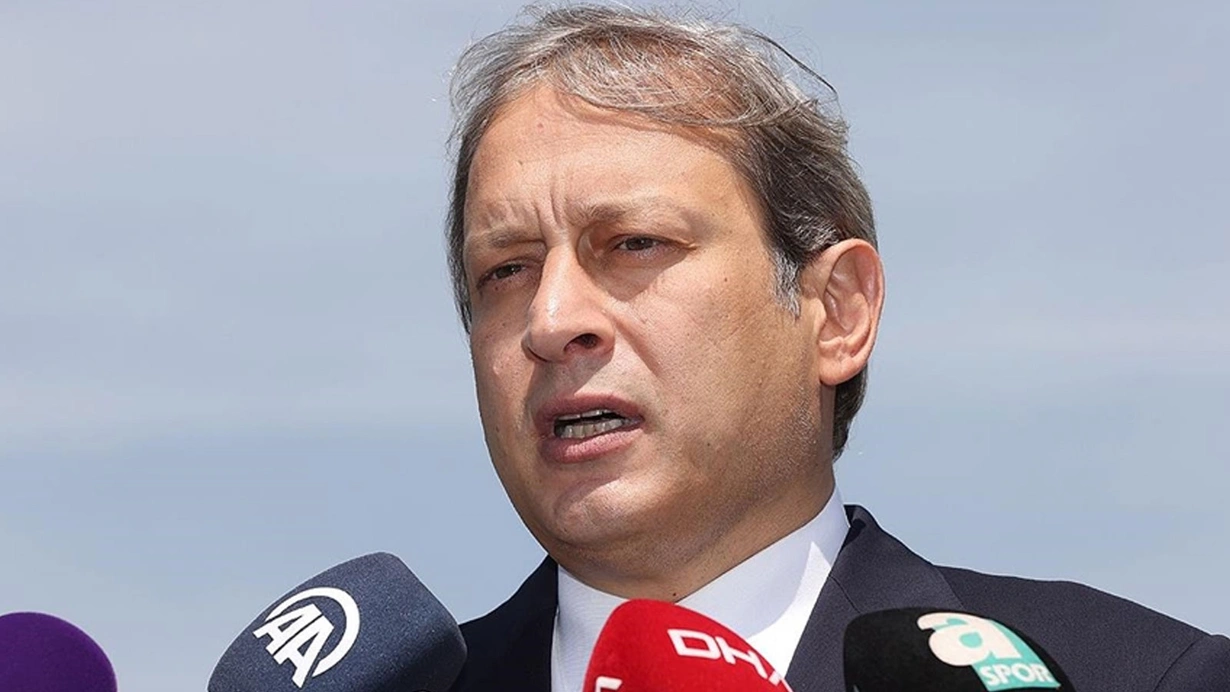 Galatasaray Başkanı Burak Elmas'tan olay sözler: Soyunma odasında gizli ses kaydı yapan gözlemciler var