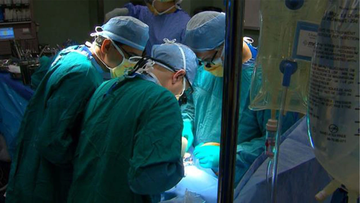 Solunum problemi çekiyordu! Burnundan çıkan herkesi şoke etti