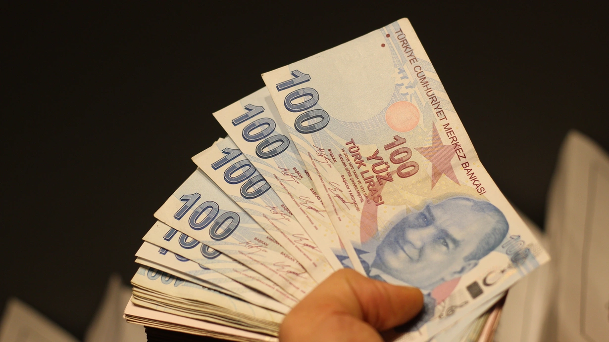 Türk-İş asgari ücret için ilk kez rakam açıkladı