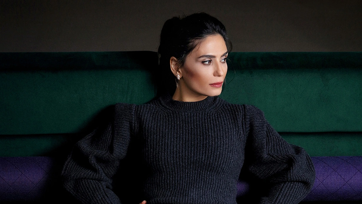 Ünlü ismin başına gelmeyen kalmadı! Gittiği mağazada su yerine çamaşır suyu içti...